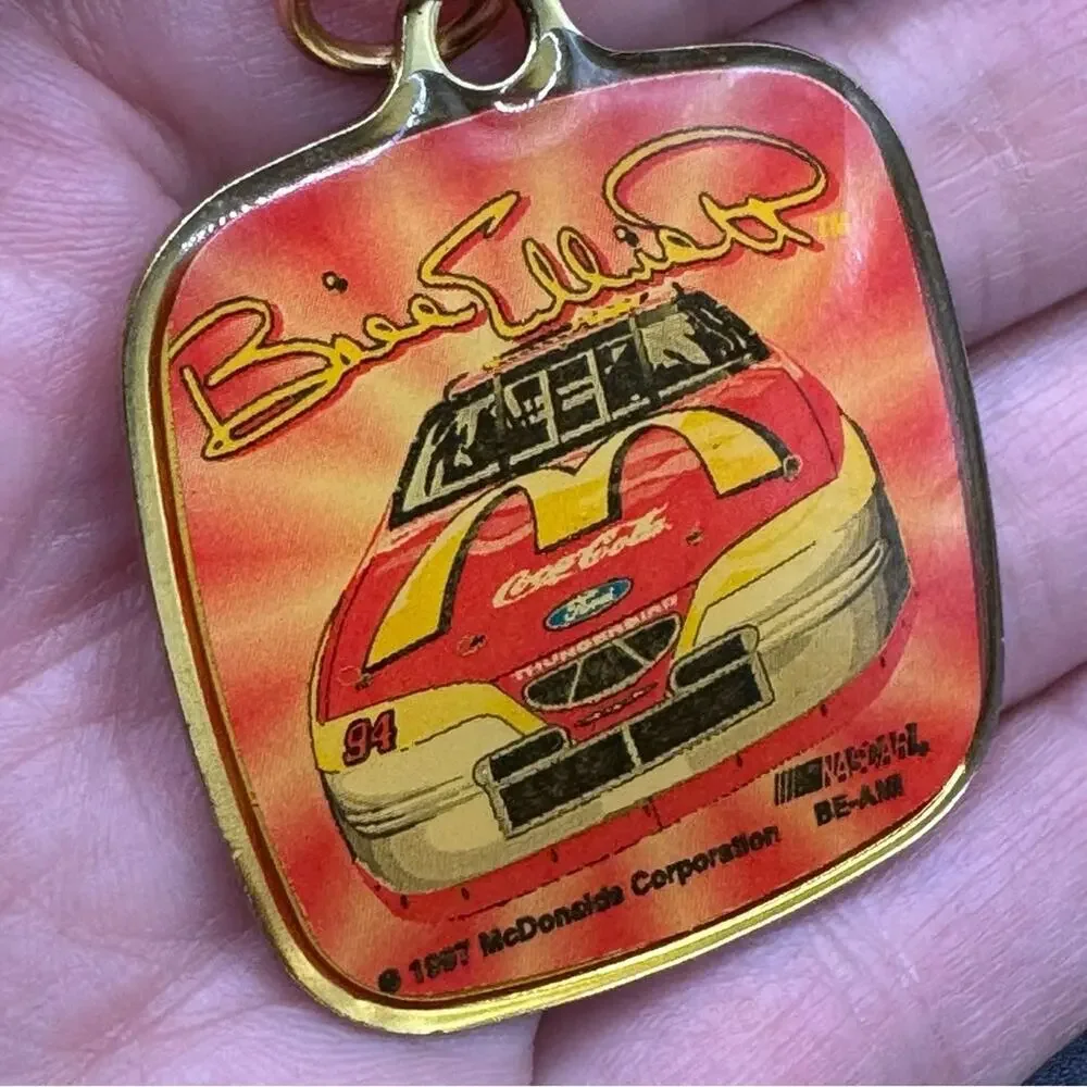 Vintage Bill Elliott Nascar 1997 Keychain McDonald’s Ford Race Car
